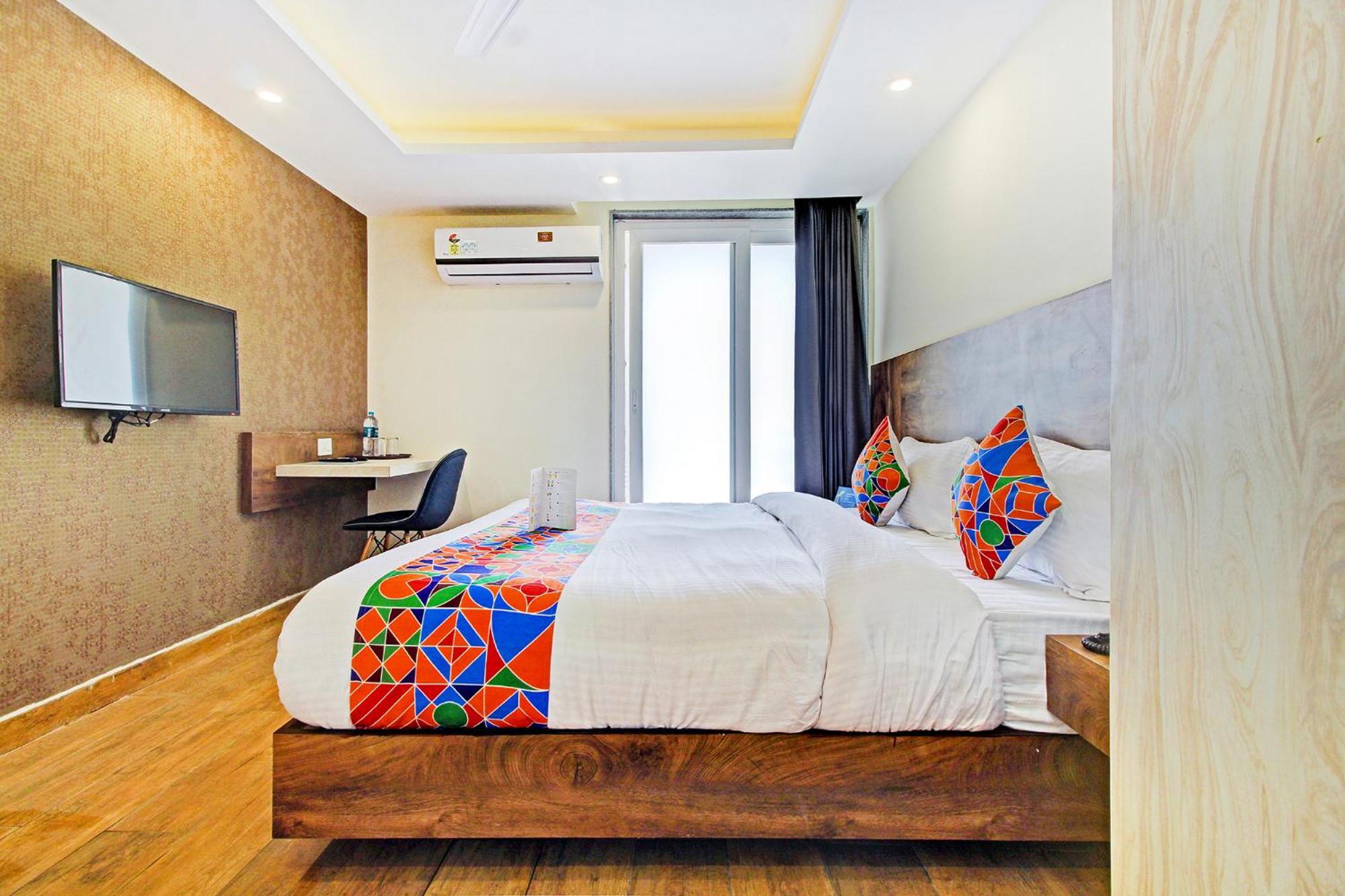 Fabhotel Soft Petals Gurgaon Exteriör bild